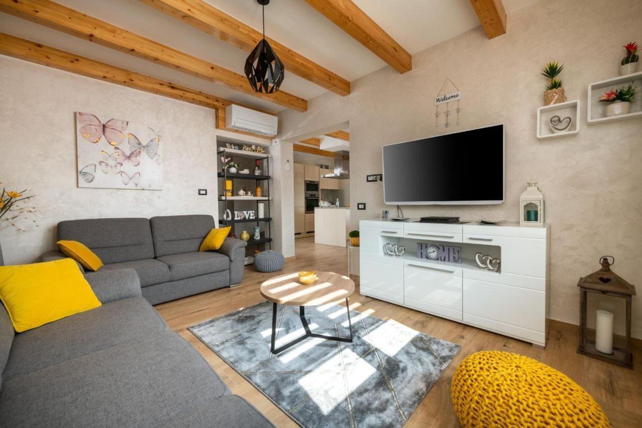 Villa Porto Krnica Buitenkant foto